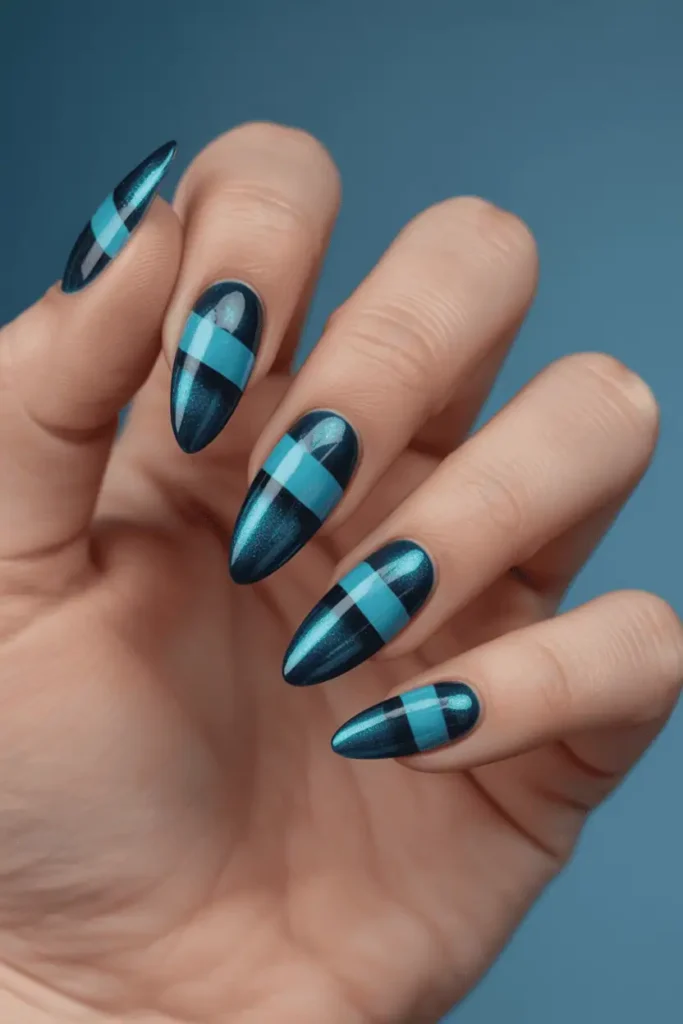 Teal Cat Eye with Diagonal Magnetic Effect
