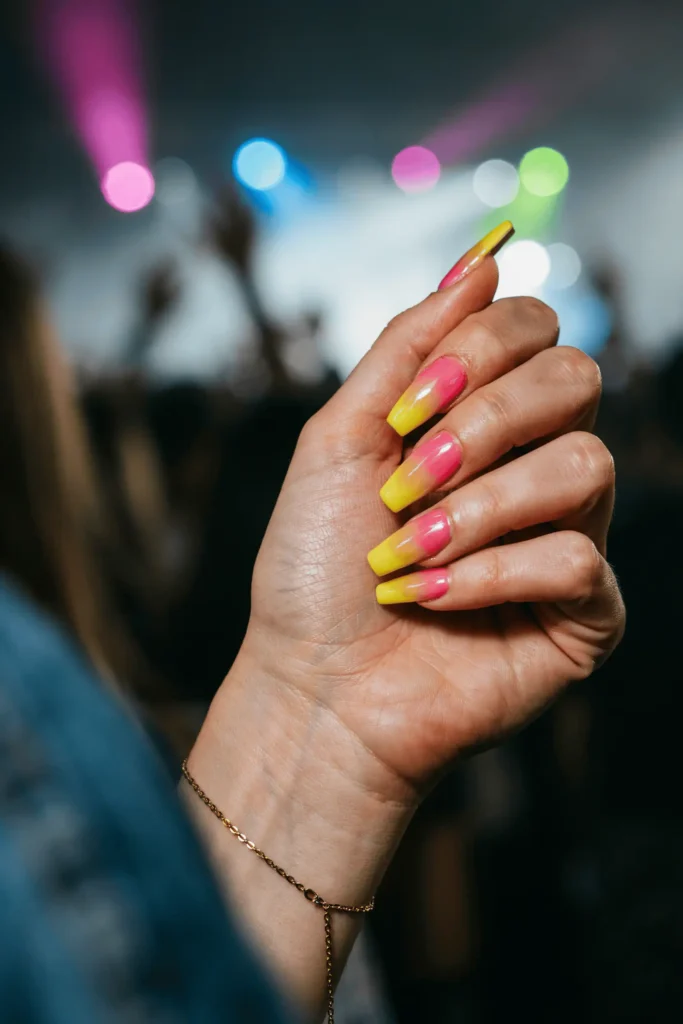 Peach to Coral Ombre on Oval Nails